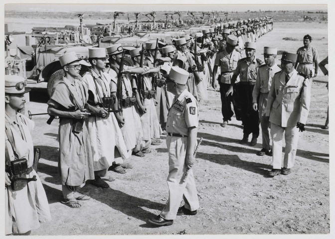 Départ des troupes françaises du sud saharien