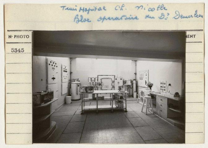 Santé publique : hôpitaux.