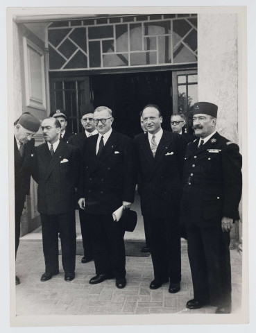 Visite à Tunis des émissaires du président Auriol