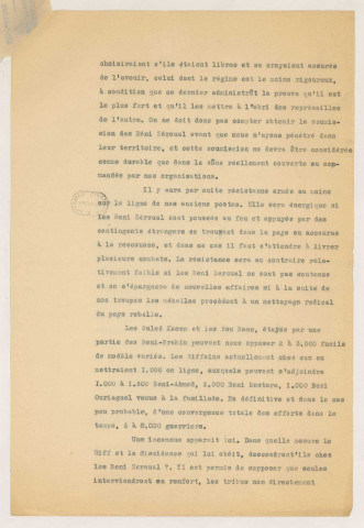 Documents sur la situation dans l'Ouergha. Conclusions d'un rapport de Pétain au ministre de la Guerre, 4 août 1925, sur le Rif et le Djebel ; Pétain vient d'être nommé Inspecteur général de l'Armée et souligne l'effort accompli par les troupes françaises pour défendre Fez et Taza. Notes du 9 septembre 1925 sur les tribus au nord du Maroc et commentaire sur les opérations militaires contre Abd-El-Krim, 12 septembre 1925. Notes dactylographiées dont une avec corrections autographes du maréchal Pétain. In-4°.