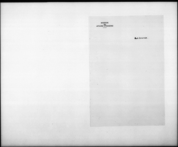 Dossiers nominatifs des agents du poste.