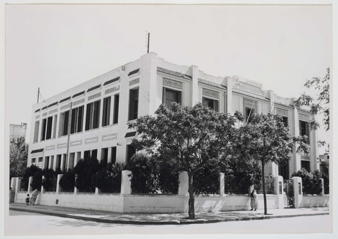 Infirmeries/ Dispensaires