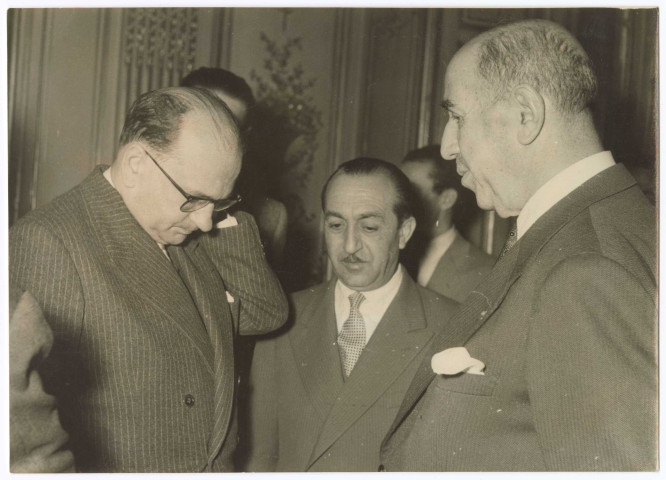 Signature des conventions franco-tunisiennes et nouveau gouvernement tunisien