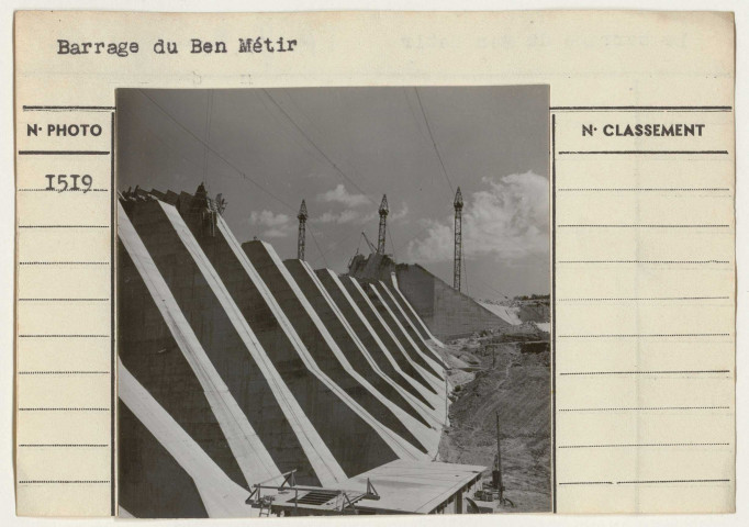 Travaux publics : grands barrages.