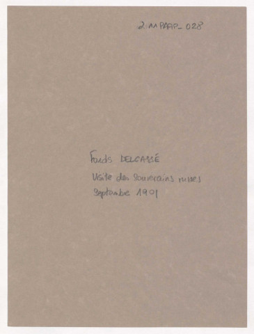 Protocole, programme des voyages présidentiels et royaux : cartons d'invitation, programmes, menus, laissez-passer, coupures de presse, photographies.