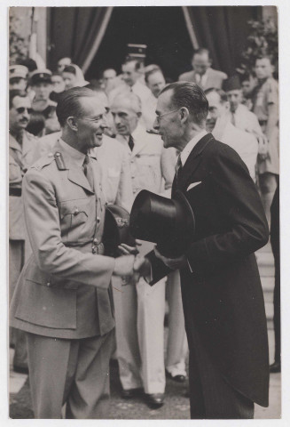 Personnalités non identifiées