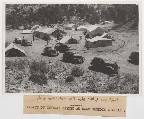 Visite du général Beynet au camp Senedik à Akkar