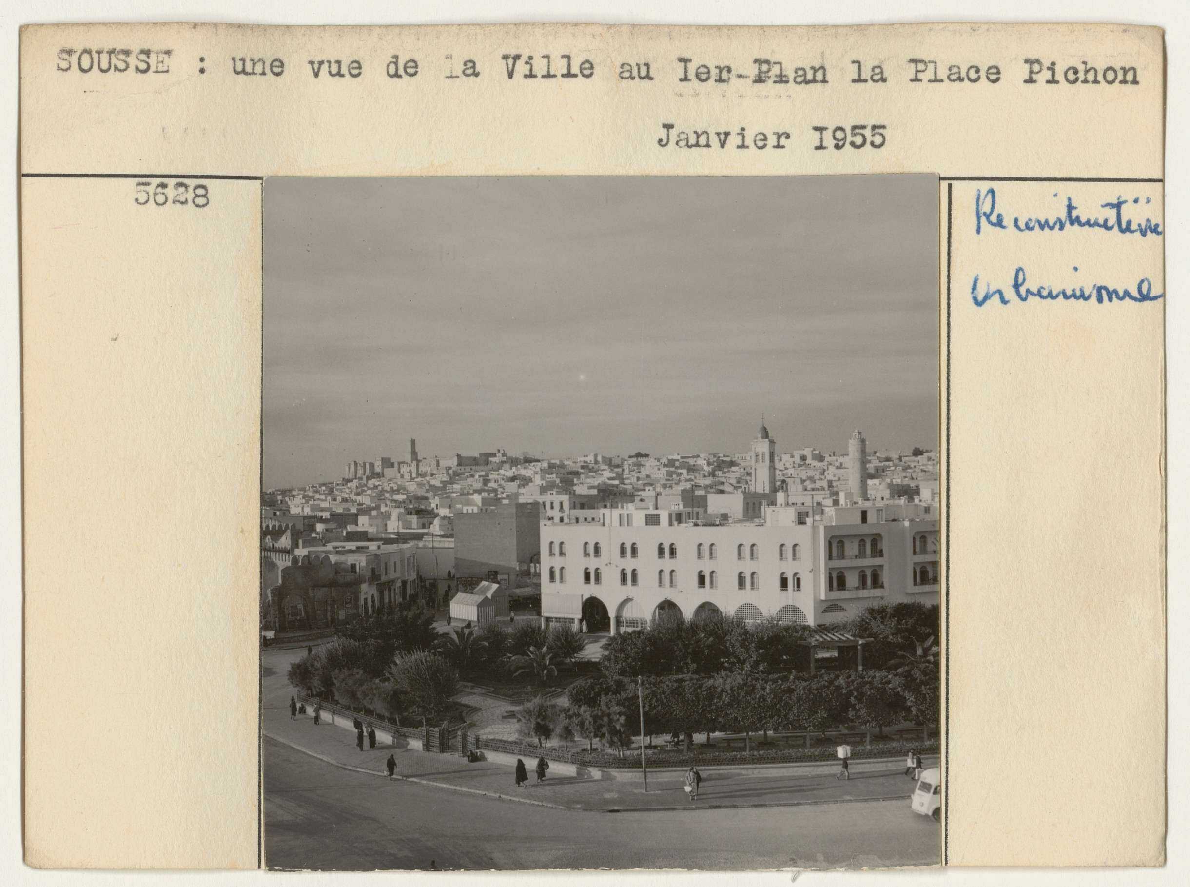 Reconstruction et urbanisme : vues aériennes diverses et côtes de Tunisie - aménagement des villes.