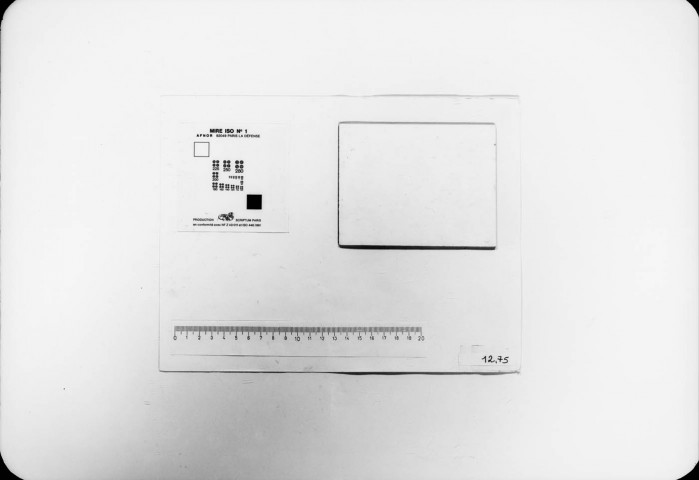 Décembre 1779. Mémoires sur le gouvernement britannique remis au comte de Vergennes*. Interception des courriers en provenance de Londres.