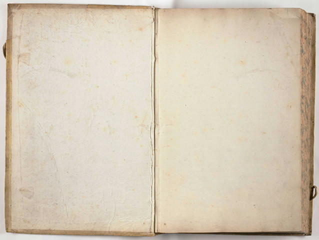 Correspondance avec le ministère des Relations extérieures, le ministère de la Marine, des agents diplomatiques et consulaires, des négociants (7 pluviôse an X-29 ventôse an XI).