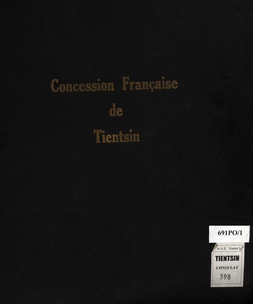 Album photographique sur la concession française de Tientsin : 63 photographies.