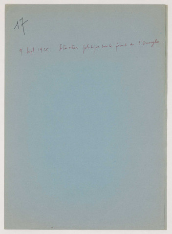 Documents sur la situation dans l'Ouergha. Conclusions d'un rapport de Pétain au ministre de la Guerre, 4 août 1925, sur le Rif et le Djebel ; Pétain vient d'être nommé Inspecteur général de l'Armée et souligne l'effort accompli par les troupes françaises pour défendre Fez et Taza. Notes du 9 septembre 1925 sur les tribus au nord du Maroc et commentaire sur les opérations militaires contre Abd-El-Krim, 12 septembre 1925. Notes dactylographiées dont une avec corrections autographes du maréchal Pétain. In-4°.