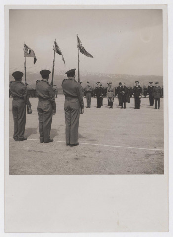 Rayak - Remise de décoration au Groupe de bombardement n°I