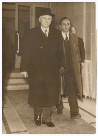 Rencontres avec M. Pinay, président du Conseil