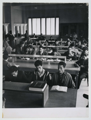 Autres écoles secondaires et supérieures