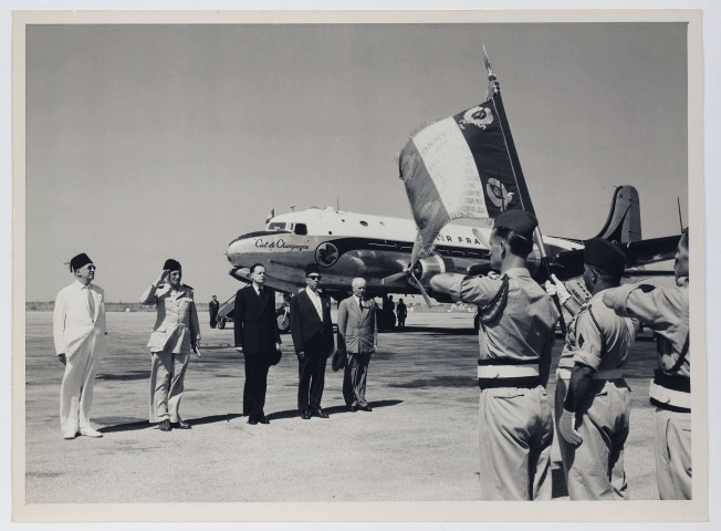 « Arrivée de M. Seydoux », délégué à la résidence générale