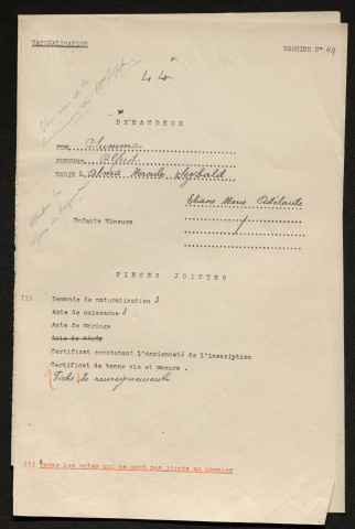 Demandes de naturalisation : dossiers nominatifs (naturalisation des ex-protégés de la France en Turquie en application de la loi du 28 juillet 1925).