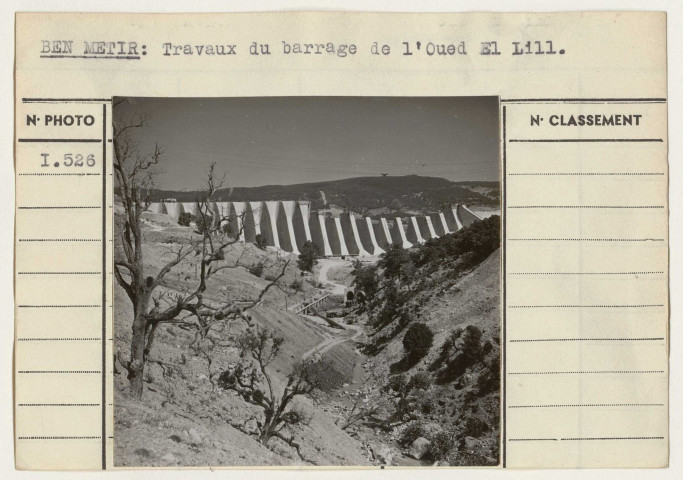 Travaux publics : grands barrages.