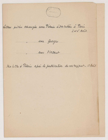 Copies de correspondance et dossier de presse sur la démission de Lyautey. Après l'arrivée de Pétain comme inspecteur général des armées et un bref séjour à Paris, Lyautey demande à être relevé des ses fonctions le 29 septembre 1925. Il propose avec insistance au ministère des Affaires étrangères la réunion des pouvoirs militaires et civils et annonce son départ du Maroc pour le 10 octobre au souverain marocain, aux commandements des régions de Taza, Fez et Meknès, au général Naulin, à Pétain, à son remplaçant Théodore Steeg. Notes, dont une autographe sur l'automobile affectée au service du Résident général lors de ses voyages à Paris, sur le fonds de réserve marocain et les dépenses de la ville de Rabat, sur les réquisitions et les achats de mulets et de chameaux... Une lettre de Pierre Lyautey, à son oncle, du 6 octobre 1925 est jointe à ce lot.