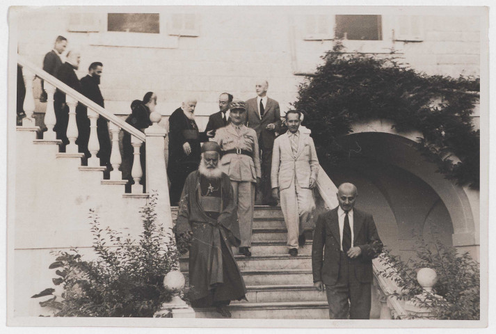 Visite du général Beynet à Monseigneur Arida