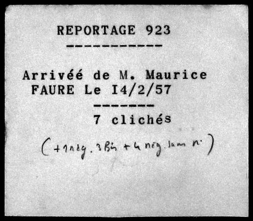 Arrivée de M. Maurice Faure.