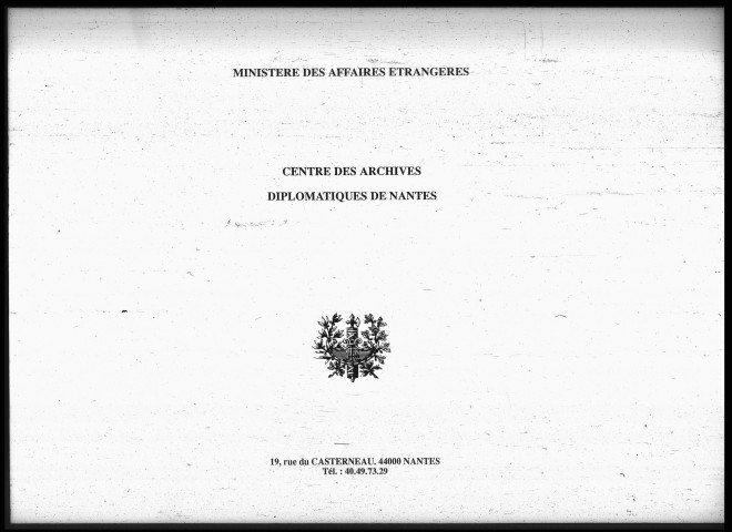 Correspondance avec le poste d'Alep : Léon de Lane, consul, décédé le 29 janvier 1742, puis Taupin et Routier, députés de la nation, puis Joseph Arazy, consul nommé en juin 1742, décédé le 22 mars 1745, puis Aubergy, député de la nation, puis François de Lane, nommé le 1er octobre 1745, puis Dauphin, Estienne et Guien, députés de la nation, puis Pierre Thomas, nommé consul le 17 novembre 1748 (1733-mars 1756).